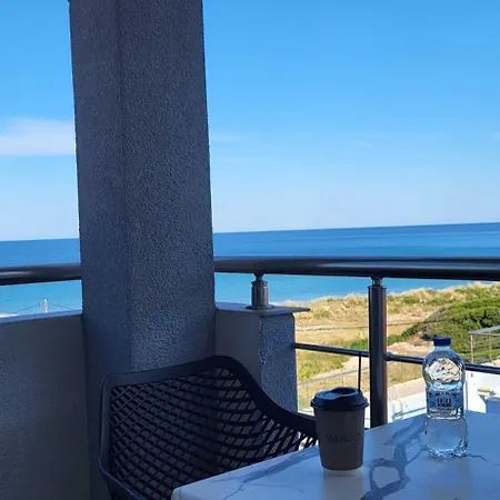 Aparthotel House Irene 3*