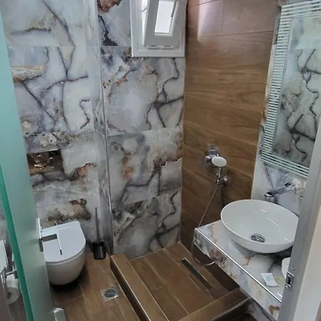 House Irene Aparthotel Sarti