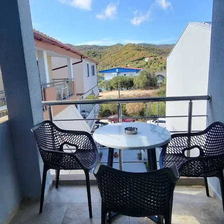 Hotel apartamentowy House Irene *