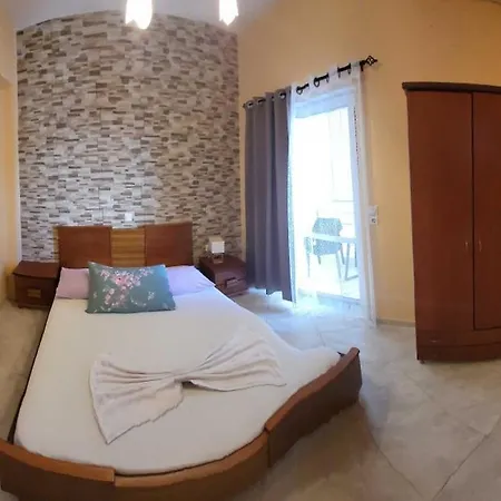 House Irene 3*