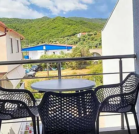 Aparthotel House Irene Sarti