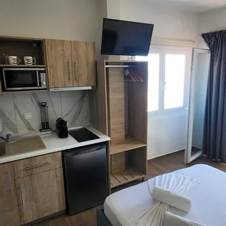 House Irene Aparthotel 3*