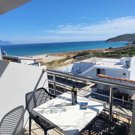 House Irene Aparthotel