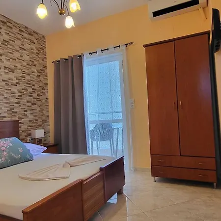 Aparthotel House Irene Sarti