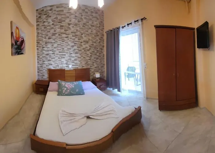 House Irene 3*
